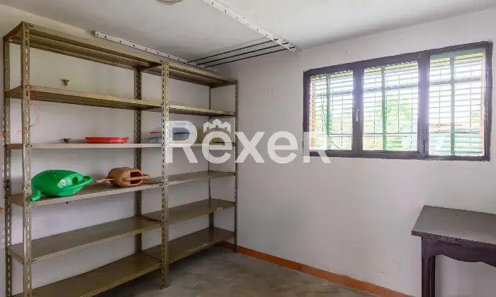 Rexer-Venezia-VILLA-SINGOLA-CON-AMPIO-GIARDINO-Altro