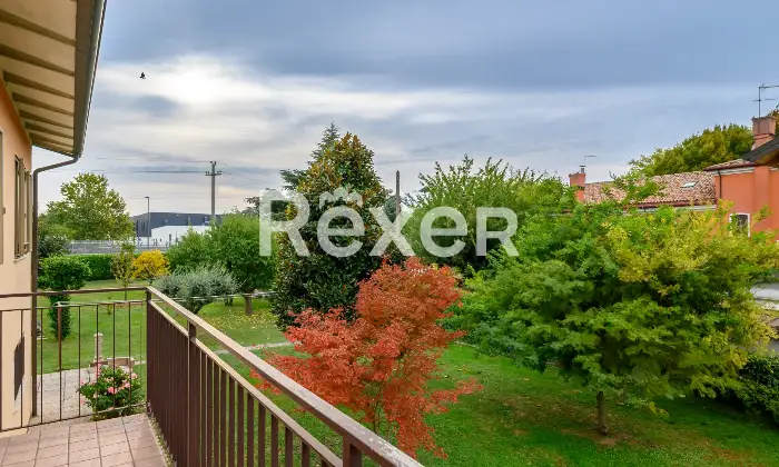 Rexer-Venezia-VILLA-SINGOLA-CON-AMPIO-GIARDINO-Altro