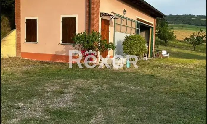 Rexer-Alta-Val-Tidone-Casale-in-vendita-in-Localit-Ronca-Ronso-ad-Alta-Val-Tidone-Altro