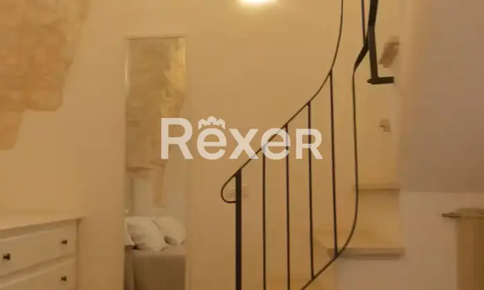 Rexer-Cisternino-Casa-Indipendente-con-Due-Appartamenti-nel-Cuore-di-Cisternino-Altro