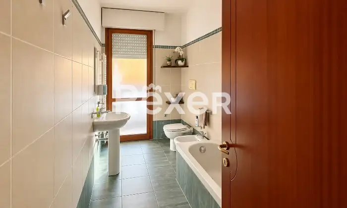 Rexer-Cagliari-Trilocale-con-due-balconi-cantina-e-posto-auto-Altro