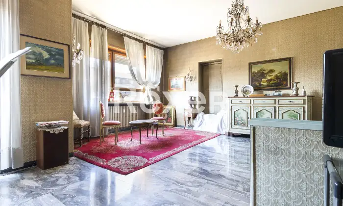 Rexer-Torino-Torino-Corso-Eusebio-Giambone-Ampio-appartamento-di-mq-con-box-auto-piano-Altro