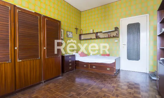 Rexer-Torino-Torino-Corso-Eusebio-Giambone-Ampio-appartamento-di-mq-con-box-auto-piano-Altro