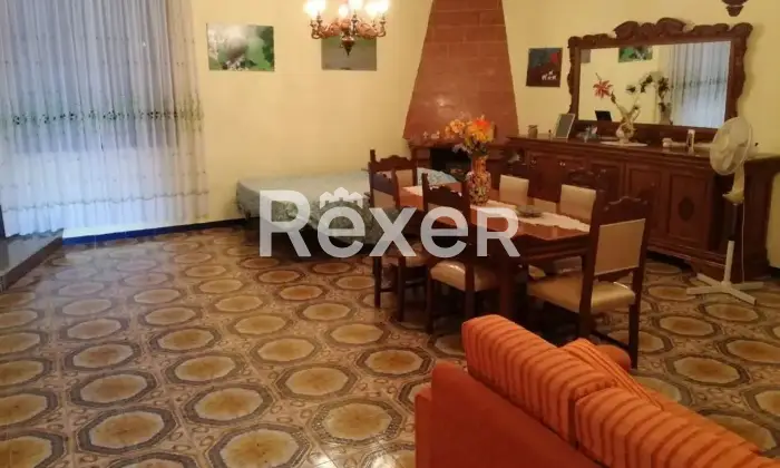 Rexer-Castel-Volturno-Villetta-bifamiliare-in-vendita-in-Viale-Fiume-Tronto-a-Castel-Volturno-Altro
