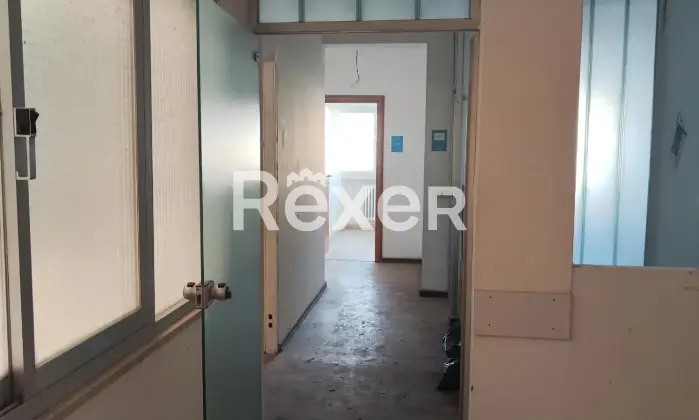 Rexer-Barletta-APPARTAMENTO-DI-AMPIA-METRATURA-VIA-CIALDINI-N-Altro