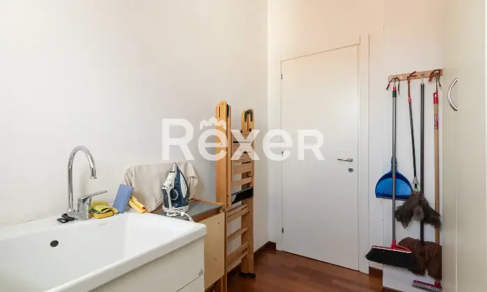 Rexer-Milano-PIAZZA-CARRARA-Altro