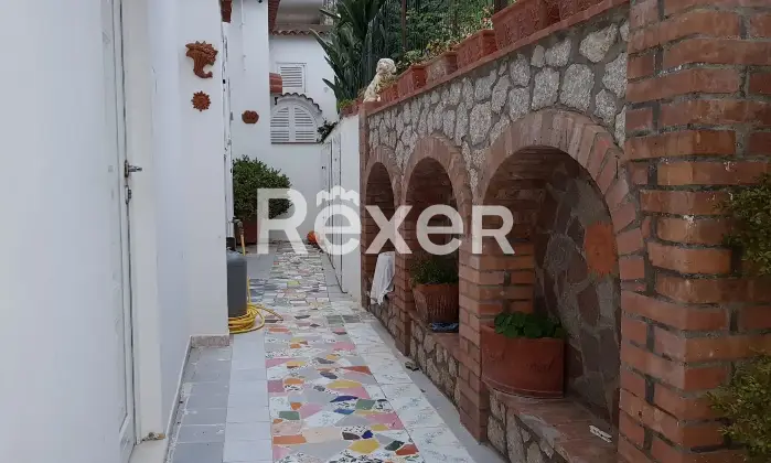 Rexer-Capri-Appartamento-in-vendita-in-Via-Dentecala-a-Capri-Altro