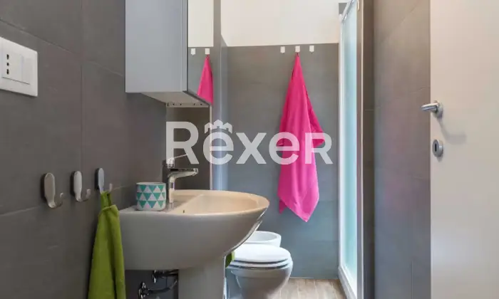 Rexer-Milano-Stanza-privata-in-appartamento-Bagno