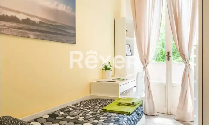 Rexer-Milano-Stanza-privata-in-appartamento-CameraDaLetto