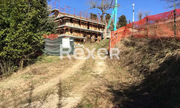 Rexer-SantAngelo-in-Pontano-Rustico-in-vendita-in-Via-Roma-a-SantAngelo-in-Pontano-Altro