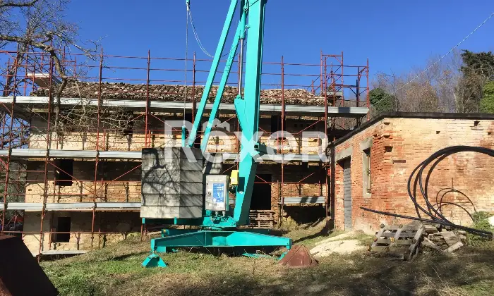 Rexer-SantAngelo-in-Pontano-Rustico-in-vendita-in-Via-Roma-a-SantAngelo-in-Pontano-Altro