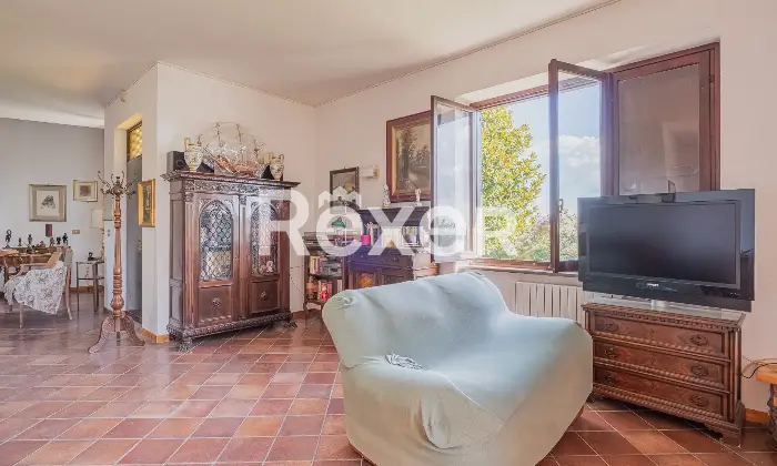 Rexer-Roma-Villa-Unifamiliare-con-terreno-Altro
