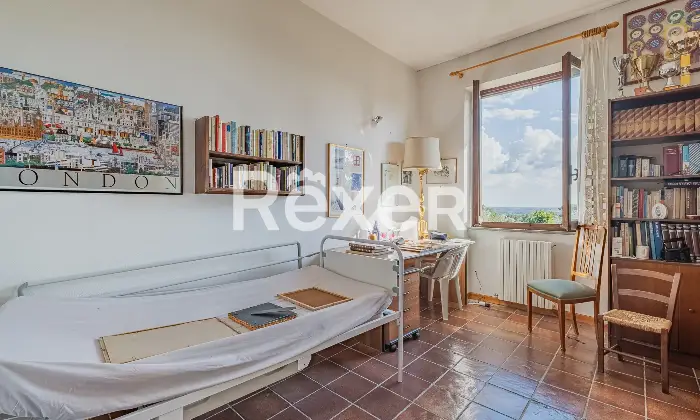 Rexer-Roma-Villa-Unifamiliare-con-terreno-Altro