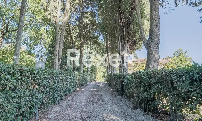 Rexer-Roma-Villa-Unifamiliare-con-terreno-Altro