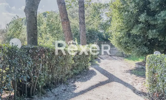 Rexer-Roma-Villa-Unifamiliare-con-terreno-Altro