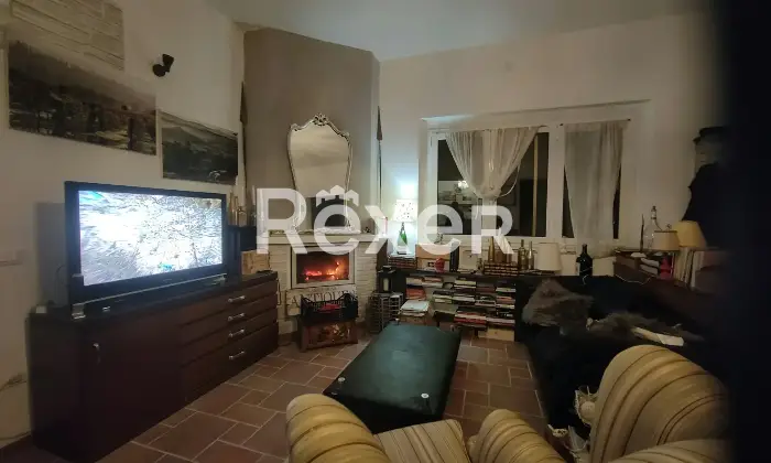 Rexer-Monte-Cerignone-Villino-indipendente-con-vista-panoramica-ampi-spazi-esterni-e-garage-Monacchie-Montecopiolo-Altro