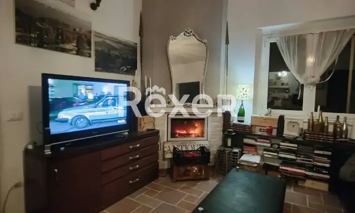 Rexer-Monte-Cerignone-Villino-indipendente-con-vista-panoramica-ampi-spazi-esterni-e-garage-Monacchie-Montecopiolo-Altro