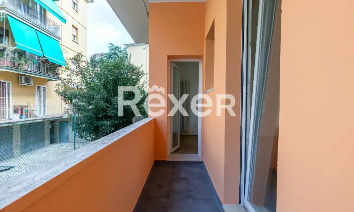 Rexer-Bologna-Elegante-appartamento-ristrutturato-con-camere-da-letto-e-posto-auto-condominiale-Altro