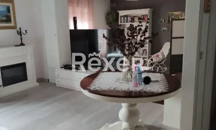 Rexer-Decollatura-Appartamento-luminoso-arredato-Decollatura-CZ-Altro