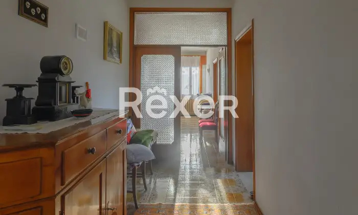 Rexer-Spinea-villa-singola-con-ampio-scoperto-privato-e-magazzini-Altro
