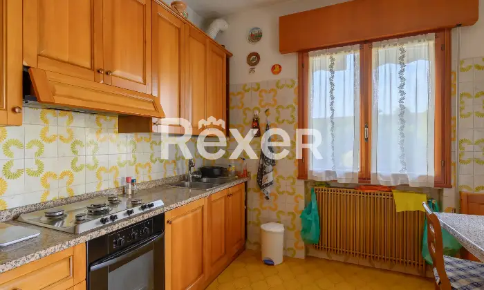 Rexer-Spinea-villa-singola-con-ampio-scoperto-privato-e-magazzini-Altro