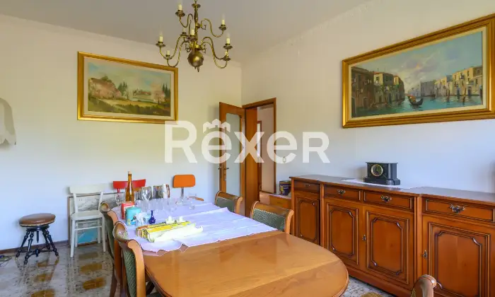 Rexer-Spinea-villa-singola-con-ampio-scoperto-privato-e-magazzini-Altro