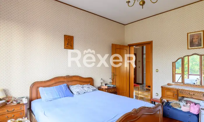 Rexer-Spinea-villa-singola-con-ampio-scoperto-privato-e-magazzini-Altro