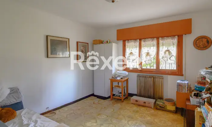 Rexer-Spinea-villa-singola-con-ampio-scoperto-privato-e-magazzini-Altro