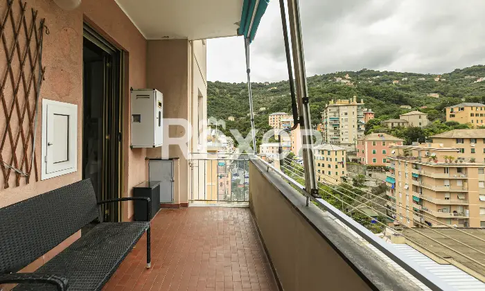 Rexer-Genova-Via-Edera-Genova-Piano-alto-con-ascensore-Appartamento-composto-da-living-con-cucina-ca