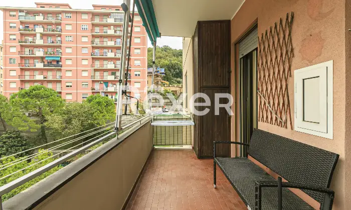 Rexer-Genova-Via-Edera-Genova-Piano-alto-con-ascensore-Appartamento-composto-da-living-con-cucina-ca