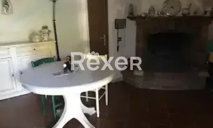 Rexer-Borgo-Veneto-Casa-colonica-in-vendita-in-Via-Guglielmo-Marconi-a-Borgo-Veneto-Altro