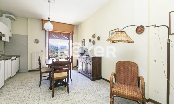 Rexer-Rapallo-UNICO-APPARTAMENTO-CON-TERRAZZO-VISTA-MARE-ALLINTERNO-DI-CONTESTO-PRIVATO-CON-PISCINA-BOX-COMPRESO-Altro