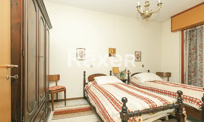 Rexer-Rapallo-UNICO-APPARTAMENTO-CON-TERRAZZO-VISTA-MARE-ALLINTERNO-DI-CONTESTO-PRIVATO-CON-PISCINA-BOX-COMPRESO-Altro