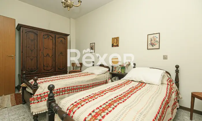 Rexer-Rapallo-UNICO-APPARTAMENTO-CON-TERRAZZO-VISTA-MARE-ALLINTERNO-DI-CONTESTO-PRIVATO-CON-PISCINA-BOX-COMPRESO-Altro