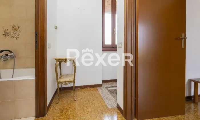 Rexer-Villa-Raverio-APPARTAMENTO-SU-DUE-LIVELLI-Altro