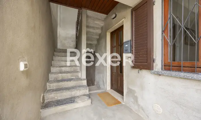 Rexer-Villa-Raverio-APPARTAMENTO-SU-DUE-LIVELLI-Altro