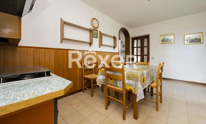 Rexer-Villa-Raverio-APPARTAMENTO-SU-DUE-LIVELLI-Altro