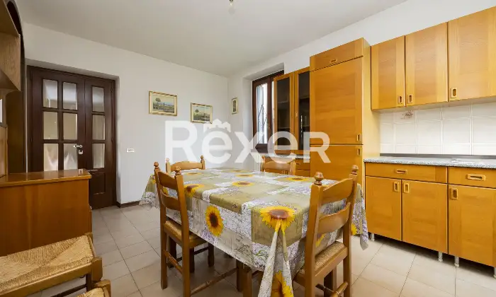 Rexer-Villa-Raverio-APPARTAMENTO-SU-DUE-LIVELLI-Altro