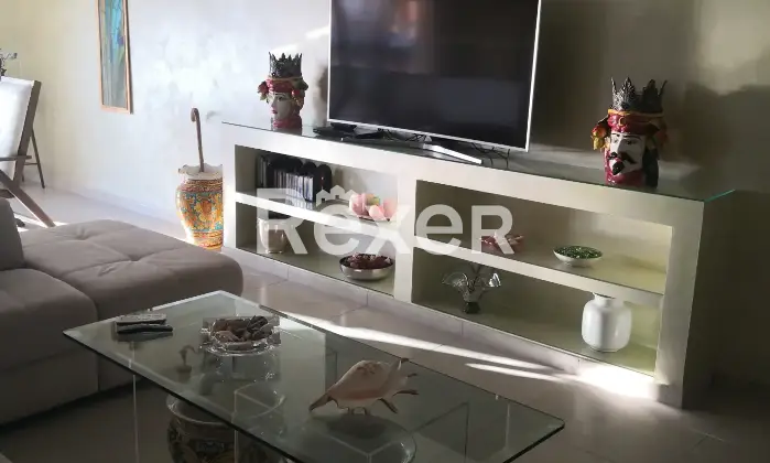 Rexer-Bianco-Attico-in-vendita-in-Viale-della-Pace-a-Bianco-Altro