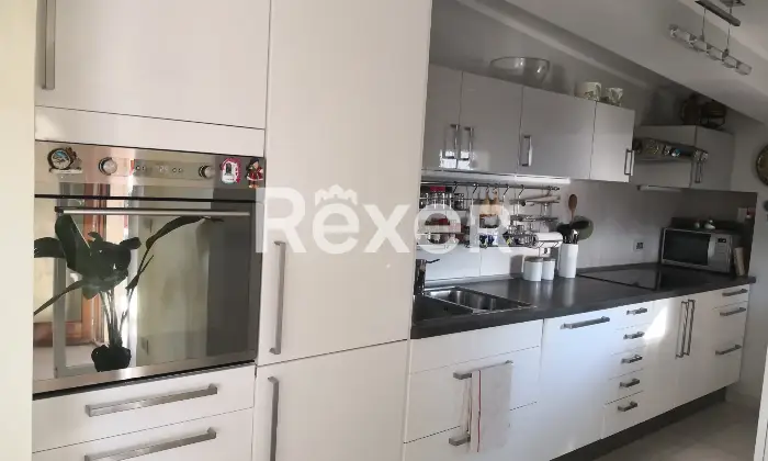 Rexer-Bianco-Attico-in-vendita-in-Viale-della-Pace-a-Bianco-Altro