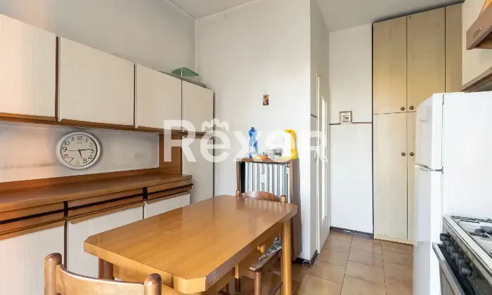 Rexer-Milano-Bilocale-con-servizi-e-cantina-Altro