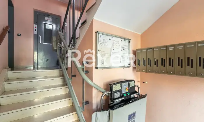 Rexer-Milano-Bilocale-con-servizi-e-cantina-Altro
