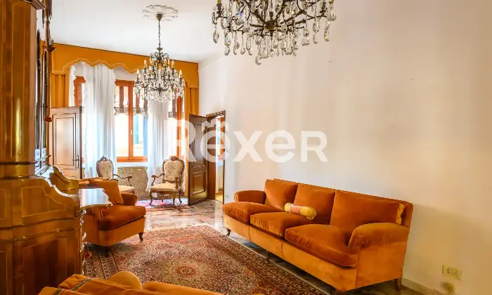 Rexer-Venezia-appartamento-con-ingresso-indipendente-porta-sola-Altro