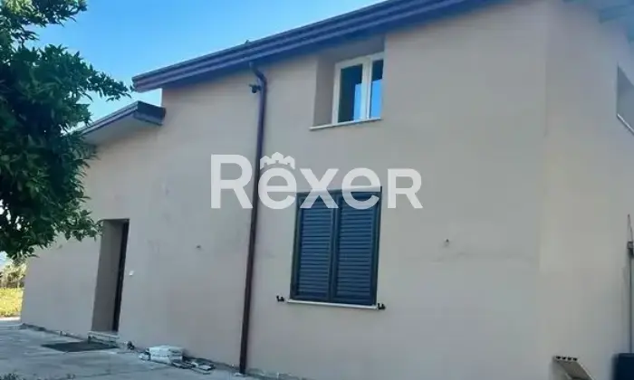 Rexer-Luzzi-Villetta-unifamiliare-in-vendita-in-Contrada-Risicoli-a-Luzzi-Altro