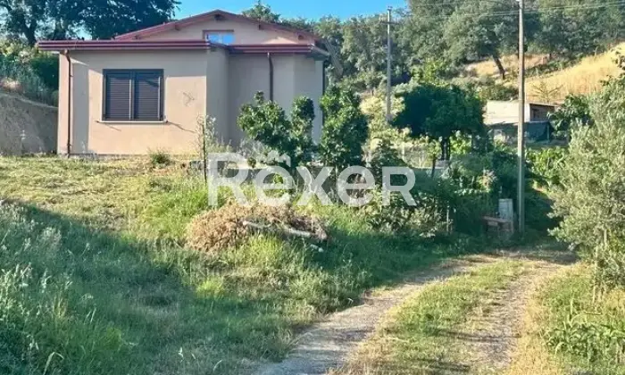 Rexer-Luzzi-Villetta-unifamiliare-in-vendita-in-Contrada-Risicoli-a-Luzzi-Altro