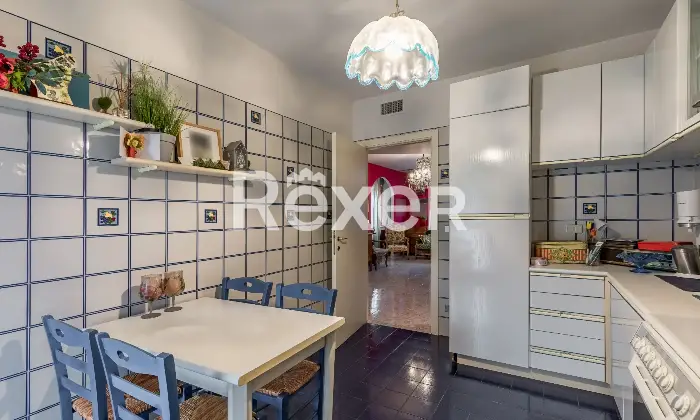 Rexer-San-Mauro-Torinese-QUADRILOCALE-CON-DUE-BOX-AUTO-INCLUSI-NEL-PREZZO-Altro