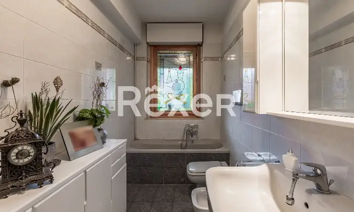 Rexer-San-Mauro-Torinese-QUADRILOCALE-CON-DUE-BOX-AUTO-INCLUSI-NEL-PREZZO-Altro
