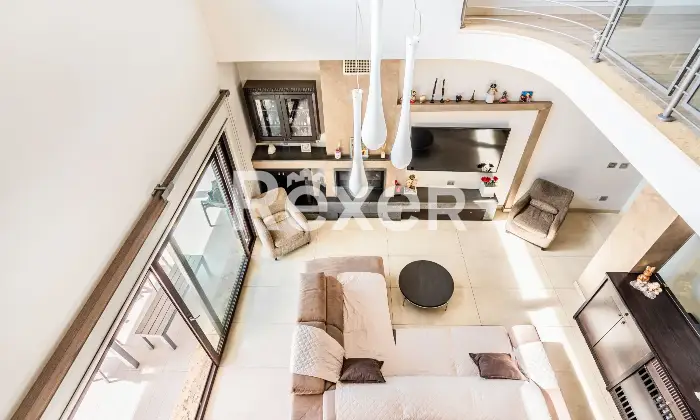 Rexer-Pomigliano-dArco-VILLA-INDIPENDENTE-DI-PRESTIGIO-DESIGN-LUCE-E-COMFORT-NEL-CUORE-DI-POMIGLIANO-DARCO-Altro