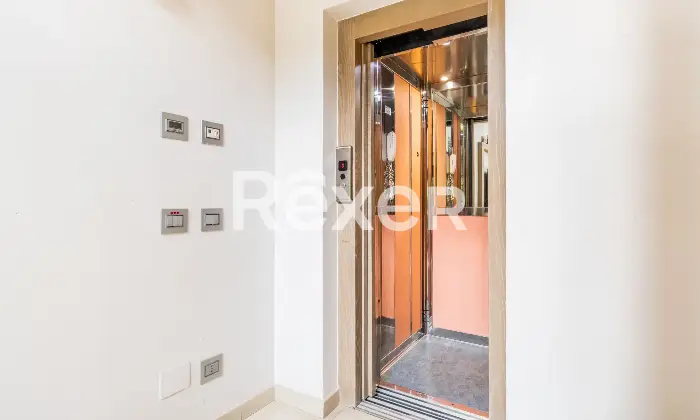 Rexer-Pomigliano-dArco-VILLA-INDIPENDENTE-DI-PRESTIGIO-DESIGN-LUCE-E-COMFORT-NEL-CUORE-DI-POMIGLIANO-DARCO-Altro
