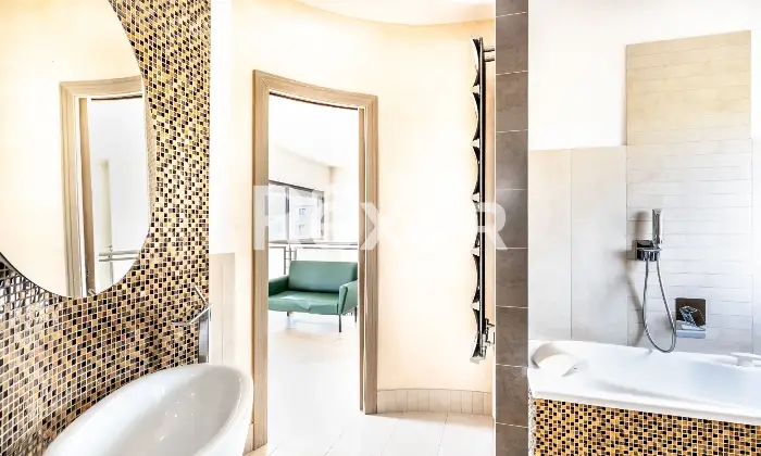 Rexer-Pomigliano-dArco-VILLA-INDIPENDENTE-DI-PRESTIGIO-DESIGN-LUCE-E-COMFORT-NEL-CUORE-DI-POMIGLIANO-DARCO-Altro